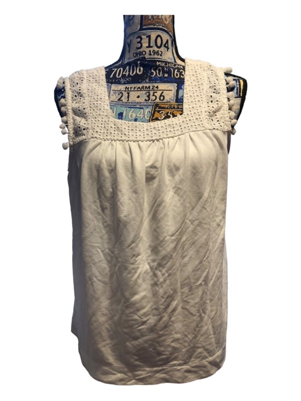 Crown & Ivy Petite White Eyelet Accented Layering Soft 3 Inch Strap Tank Sz PL